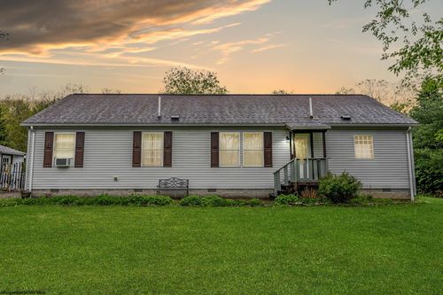 292 N Appalachia Dr, Bruceton Mills, WV, 26525-7330 | Card Image