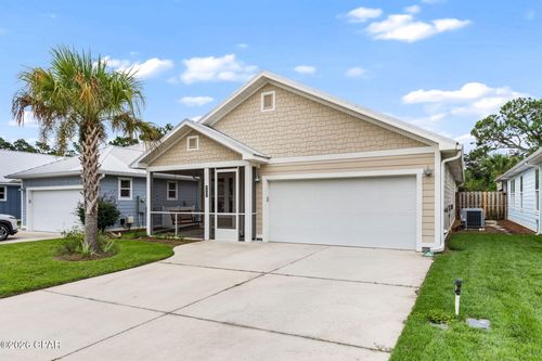 8433 Warner Pl, Panama City, FL, 32408-4994 | Card Image