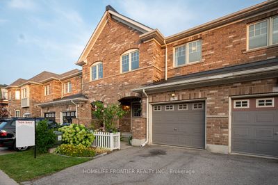 9 Lotus St, House attached with 4 bedrooms, 3 bathrooms and 2 parking in Brampton ON | Image 1