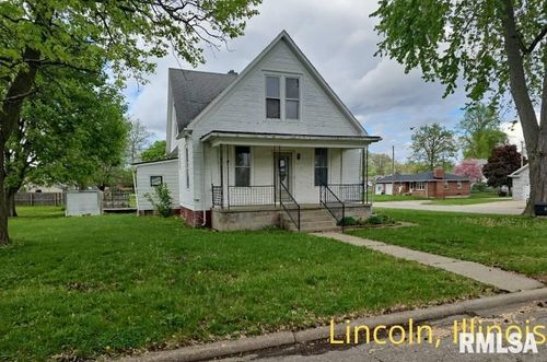 1102 3rd St, Lincoln, IL, 62656-2323 | Card Image