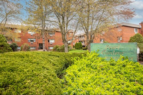 apt-2-26 Faxon St, Stoughton, MA, 02072-2452 | Card Image