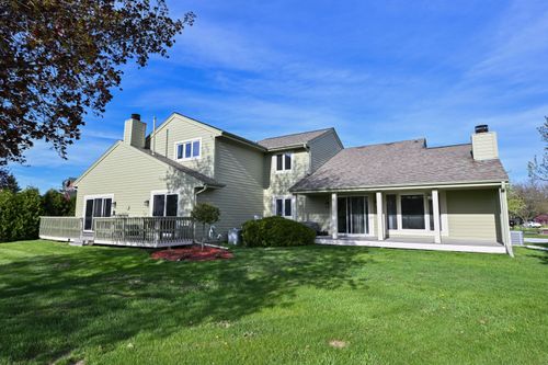 W167N11167 Queens Ct, Germantown, WI, 53022-4083 | Card Image