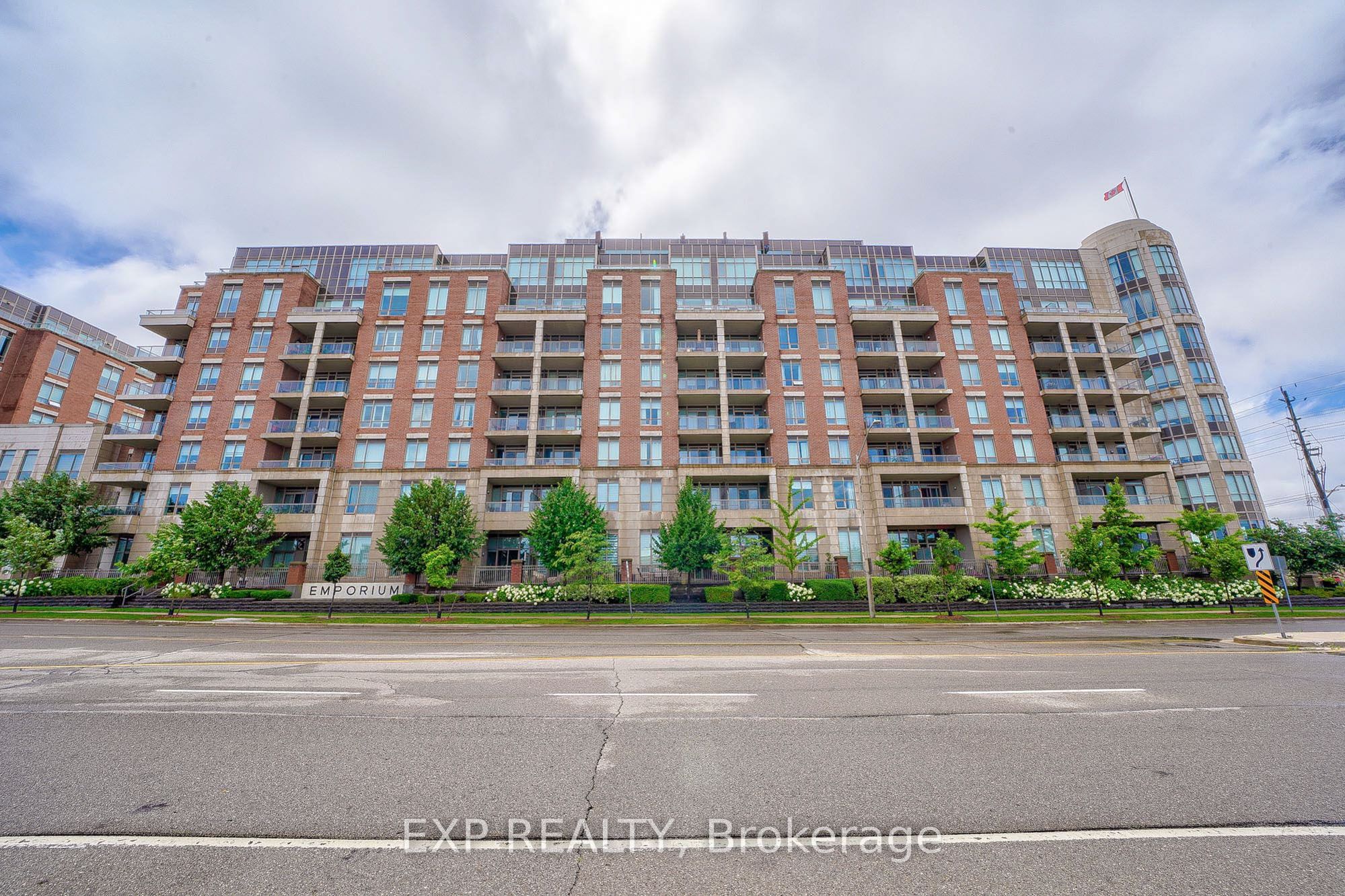 Residential in Oakville 3