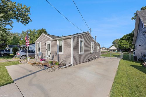 361 Walnut Dr, East China, MI, 48054-4193 | Card Image