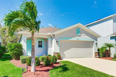 8515 Rain Lily Crossing, House other with 3 bedrooms, 2 bathrooms and null parking in Parrish FL | Image 3