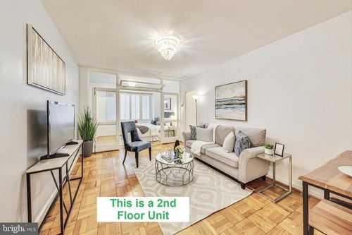 116-1 Scott Cir Nw, WASHINGTON, DC, 20036-2207 | Card Image