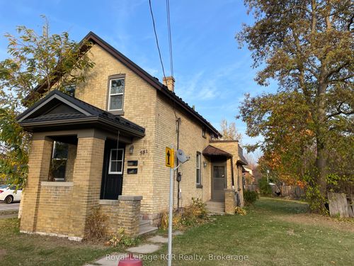 581 7th Ave, Hanover, ON, N4N2J9 | Card Image