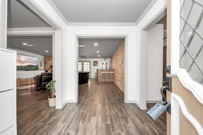 2514 Loganberry Circle, House other with 3 bedrooms, 2 bathrooms and 3 parking in Seabrook TX | Image 7