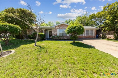1110 Cummings Ave, Copperas Cove, TX, 76522-2614 | Card Image