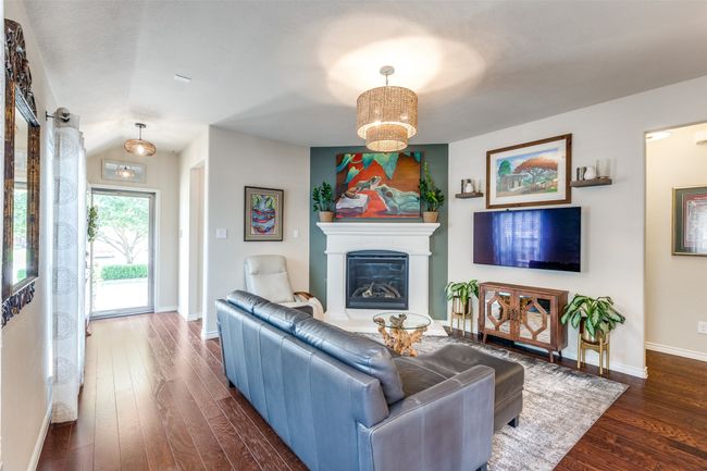 9912 Timberwolf, House other with 3 bedrooms, 2 bathrooms and null parking in McKinney TX | Image 11