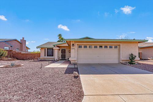 8501 N Camas Way, Tucson, AZ, 85742 | Card Image