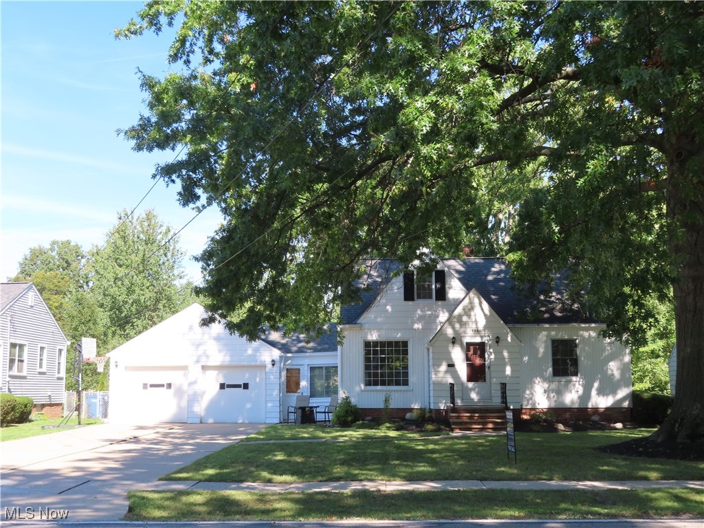 Maple Ridge Rd, North Olmsted, OH 44070