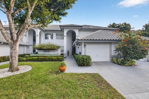 4-11586 Briarwood Cir, Boynton Beach, FL, 33437-1954 | Card Image