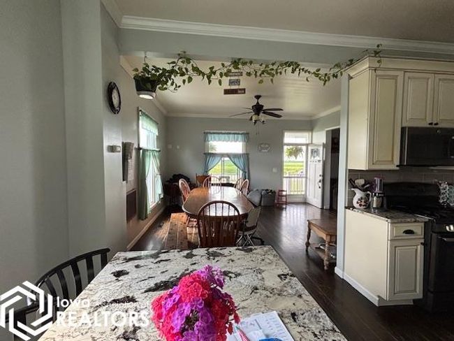 20170 Highway 2, Home with 5 bedrooms, 4 bathrooms and null parking in Bloomfield IA | Image 7