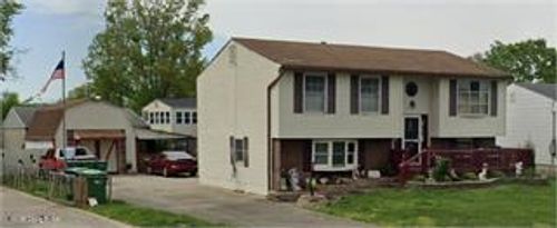 555 Brookley Dr, Louisville, KY, 40229-3106 | Card Image