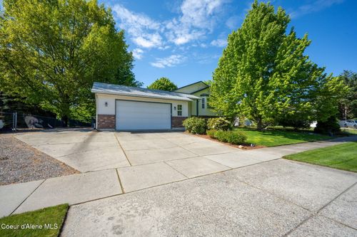 2056 E Greywolf Ave, Coeur D Alene, ID, 83815-9680 | Card Image