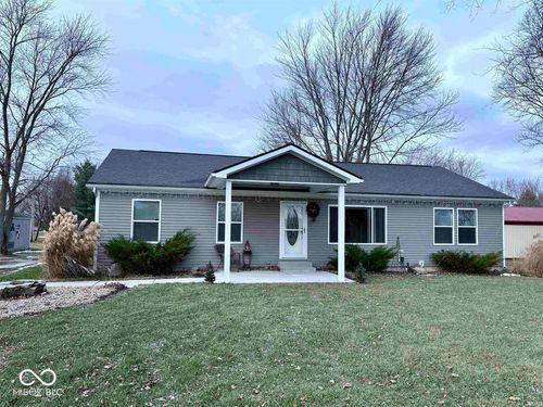 3305 N Benton Rd, Muncie, IN, 47304-9518 | Card Image