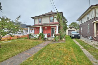 258 Mitchell St, House other with 4 bedrooms, 1 bathrooms and 4 parking in Port Colborne ON | Image 2