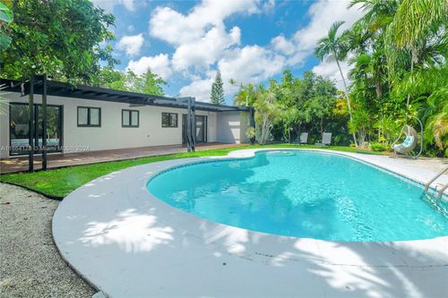 1955 Alamanda Dr, North Miami, FL, 33181-2602 | Card Image