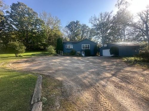 300 Whittier St W, Lanesboro, MN, 55949-9706 | Card Image