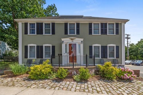 2-46 Church St, Wakefield, MA, 01880-2341 | Card Image