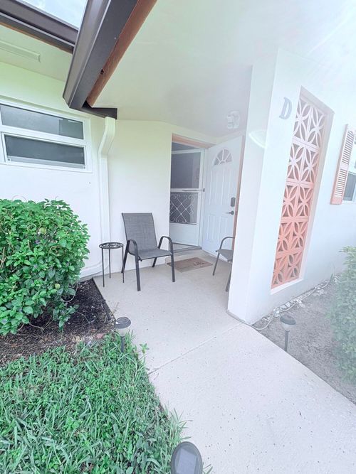 d-2966 Crosley Dr E, West Palm Beach, FL, 33415-8437 | Card Image