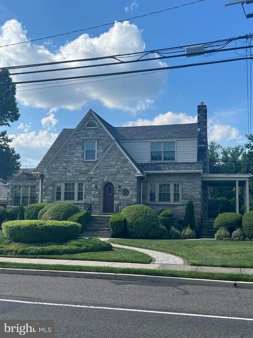 apt-a-415 E Main St, MAPLE SHADE, NJ, 08052-2634 | Card Image