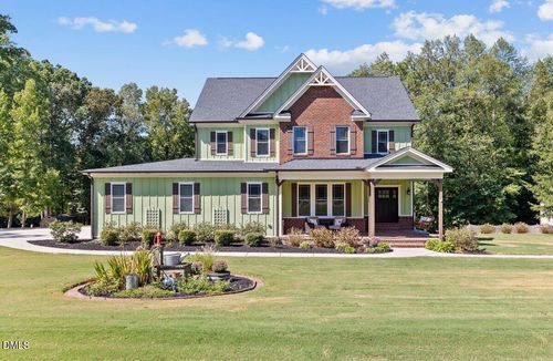 1616 Bowling Rd, Fuquay Varina, NC, 27526-8119 | Card Image