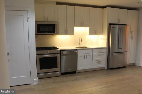 apt-4-5110 Fort Totten Dr Ne, WASHINGTON, DC, 20011-3418 | Card Image