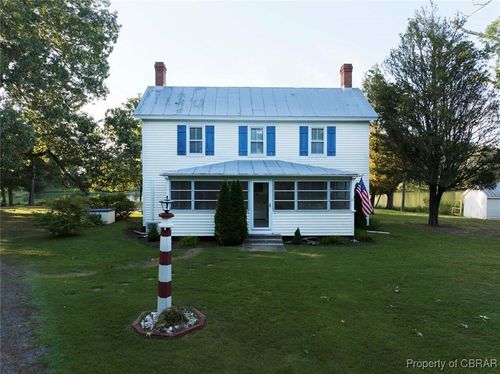 186 Bay Shore Point Rd, Port Haywood, VA, 23138-2207 | Card Image
