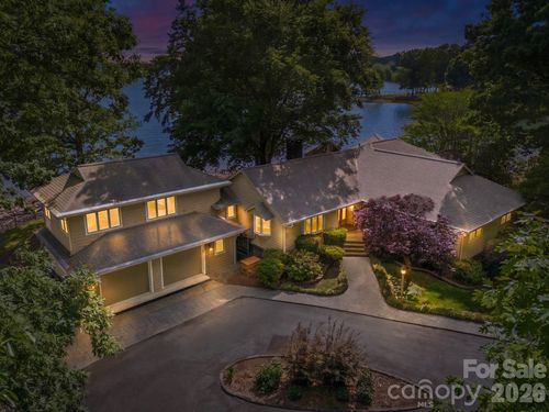 3725 Kingfisher Ln, Terrell, NC, 28682-9759 | Card Image