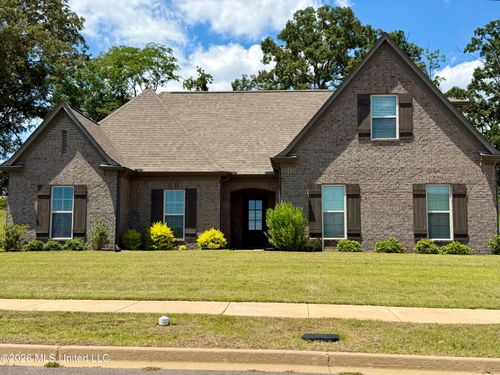 668 Millers Way, Nesbit, MS, 38651-1032 | Card Image