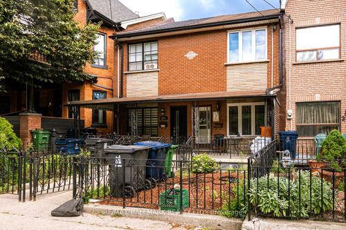 227 Shaw St, Toronto, ON, M6J2W7 | Card Image