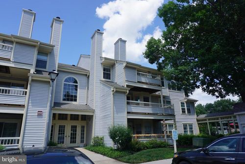 apt-12-202 Salem Ct, Princeton, NJ, 08540-7040 | Card Image