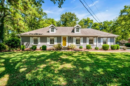 220 Stable Rd, Franklin, TN, 37069-4524 | Card Image