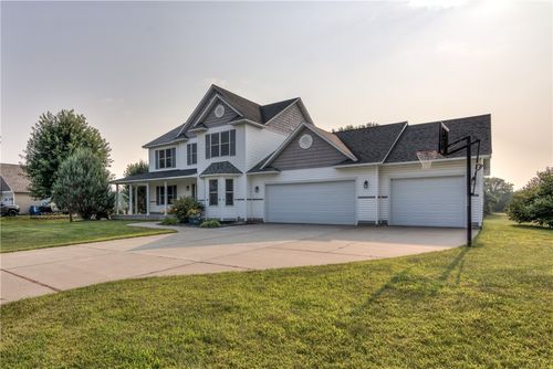 10156 162nd St, Chippewa Falls, WI, 54729-5054 | Card Image
