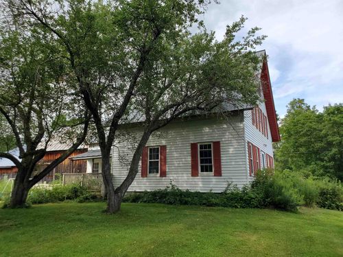 130 Main St, Enfield, NH, 03748-3049 | Card Image