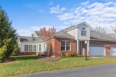 4804 Senate Ct, Condo with 3 bedrooms, 2 bathrooms and 2 parking in Adams Twp PA | Image 1