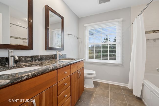 360 S Valley Rd, House other with 4 bedrooms, 3 bathrooms and 2 parking in Barrington IL | Image 21