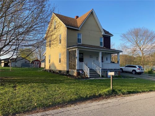 112 Front Ave, Portage, PA, 15946-6731 | Card Image