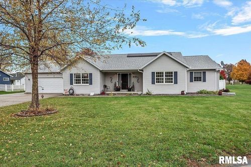 324 Liberty Ln, New Berlin, IL, 62670-6406 | Card Image