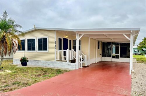 2785 Wedgewood Dr, North Fort Myers, FL, 33917-1841 | Card Image