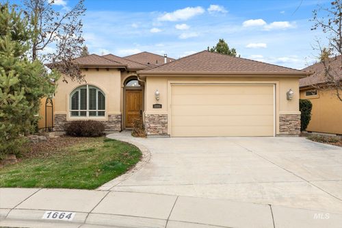 1664 W Par Ct, Eagle, ID, 83616-6849 | Card Image