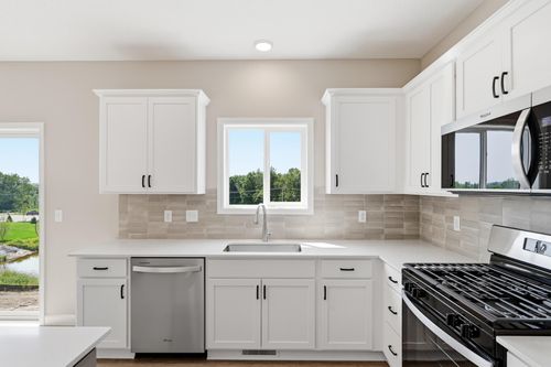 906 Brandenburg Ln, Waverly, MN, 55390-7533 | Card Image
