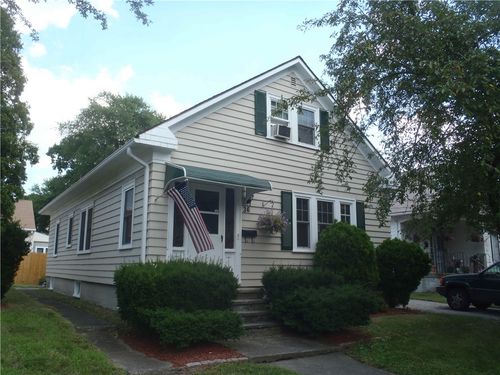 36 Monument St, Cranston, RI, 02910-1307 | Card Image