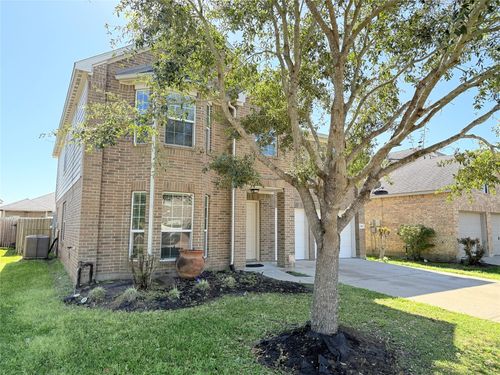 246 Golden Grain Dr, Rosenberg, TX, 77469-4642 | Card Image