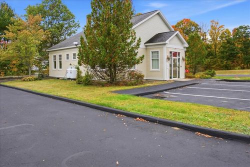13 Winthrop Road, Readfield, ME, 04355 | Card Image