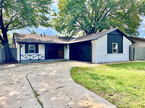 5008 Queen Ann Dr, Forest Hill, TX, 76119-7610 | Card Image