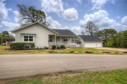 1072 Country Club Rd, Sulphur Springs, TX, 75482-6824 | Card Image