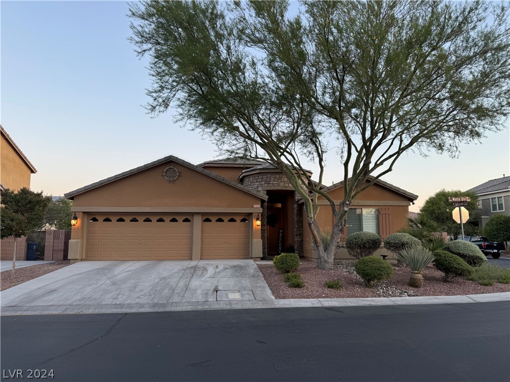 Monte Oro Dr, Las Vegas, NV 89131